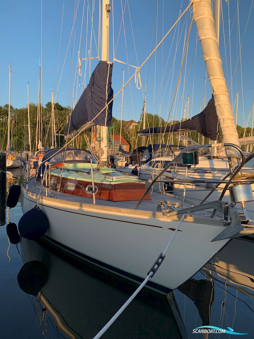 Hallberg Rassy Mistral 33 Segelbåt 1976, med Volvo Penta MD2B motor, Tyskland