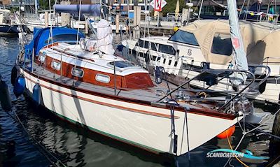 Hallberg-Rassy Mistral 33 Segelbåt 1976, med Volvo Penta MD 2030 D motor, Tyskland
