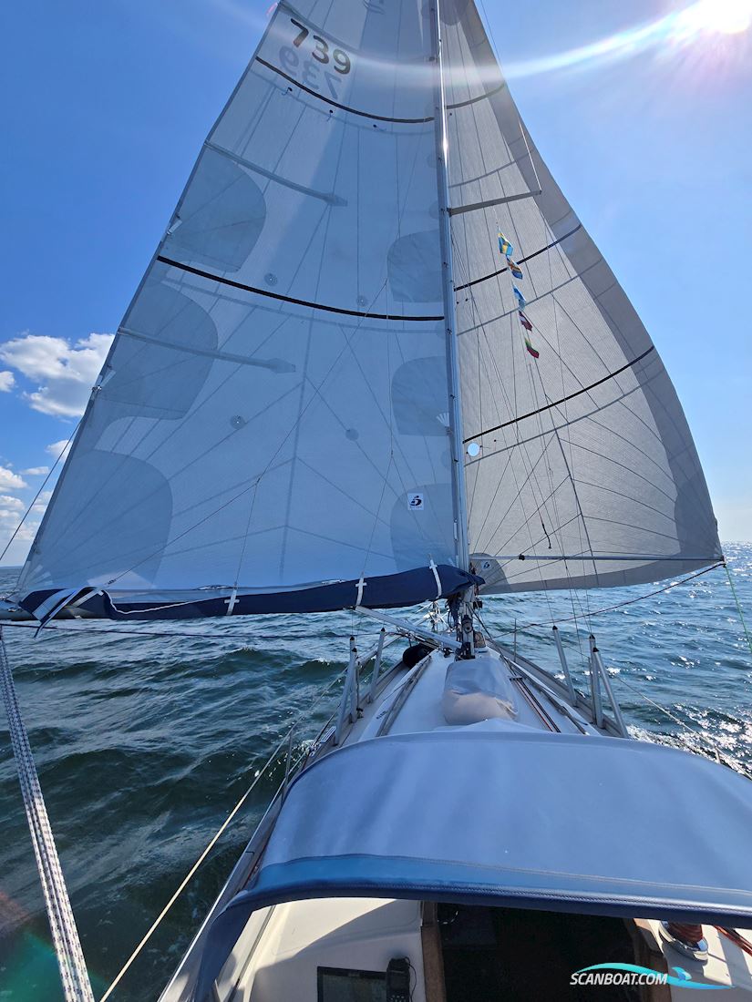 Hallberg-Rassy Monsun 31