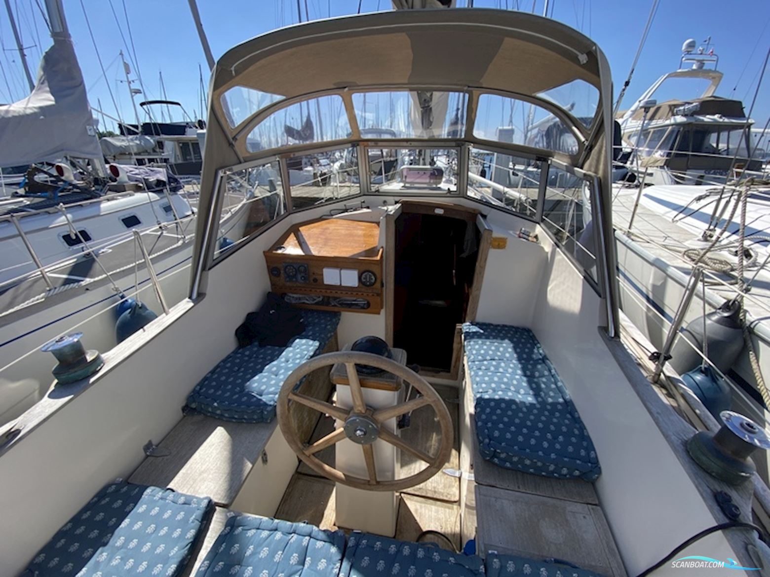 Hallberg Rassy Rasmus 35