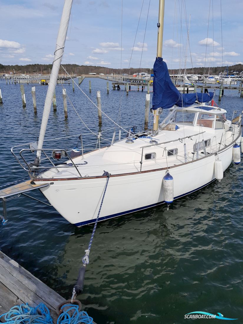 Hallberg Rassy Rasmus 35 Segelbåt 1975, med Volvo Penta TAMD 22P motor, Sverige