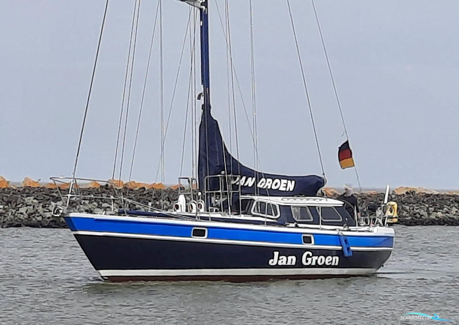 Hallig 37 Segelbåt 1988, med Mercedes OM 636 motor, Tyskland