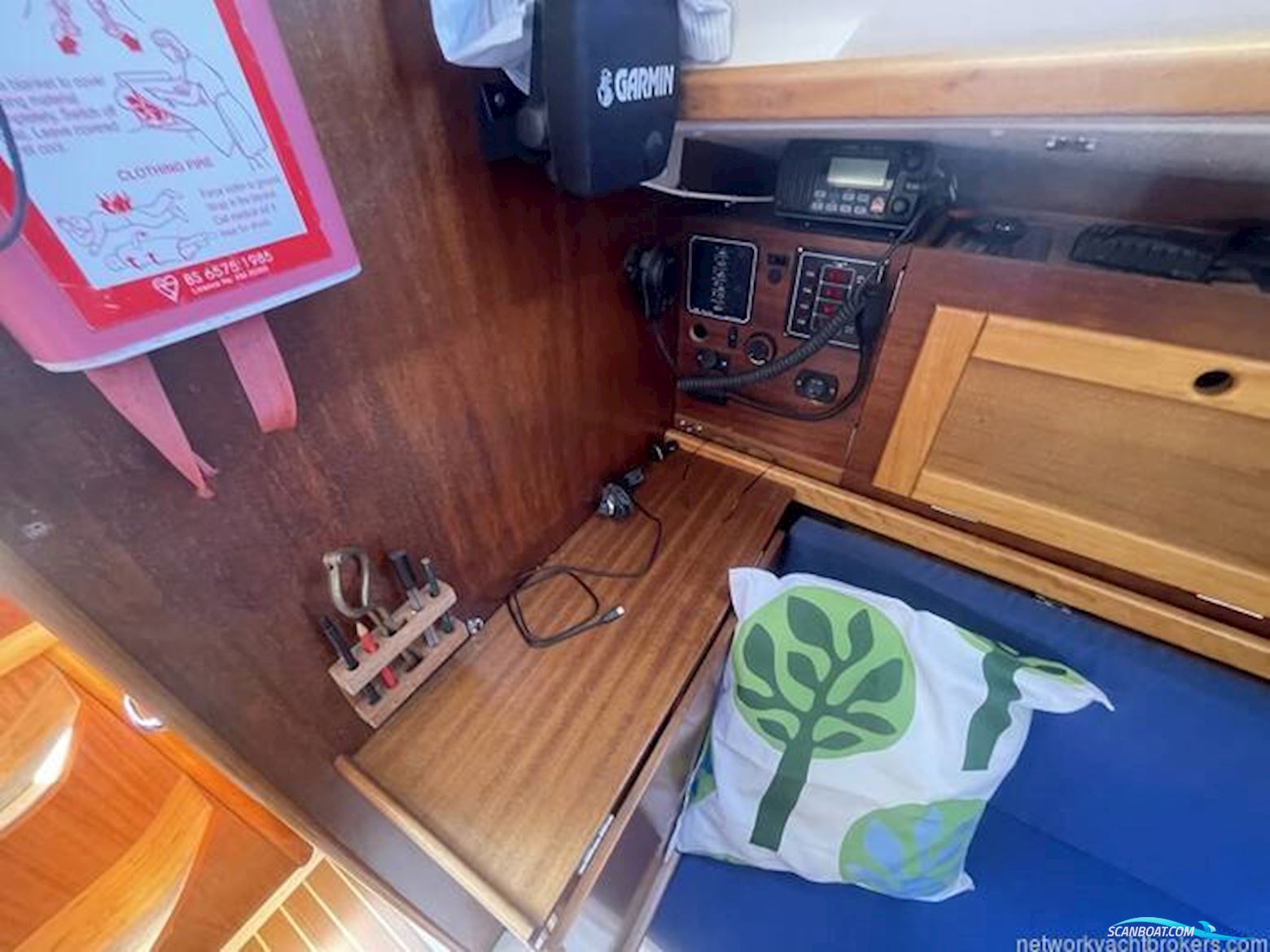 Hanse 301