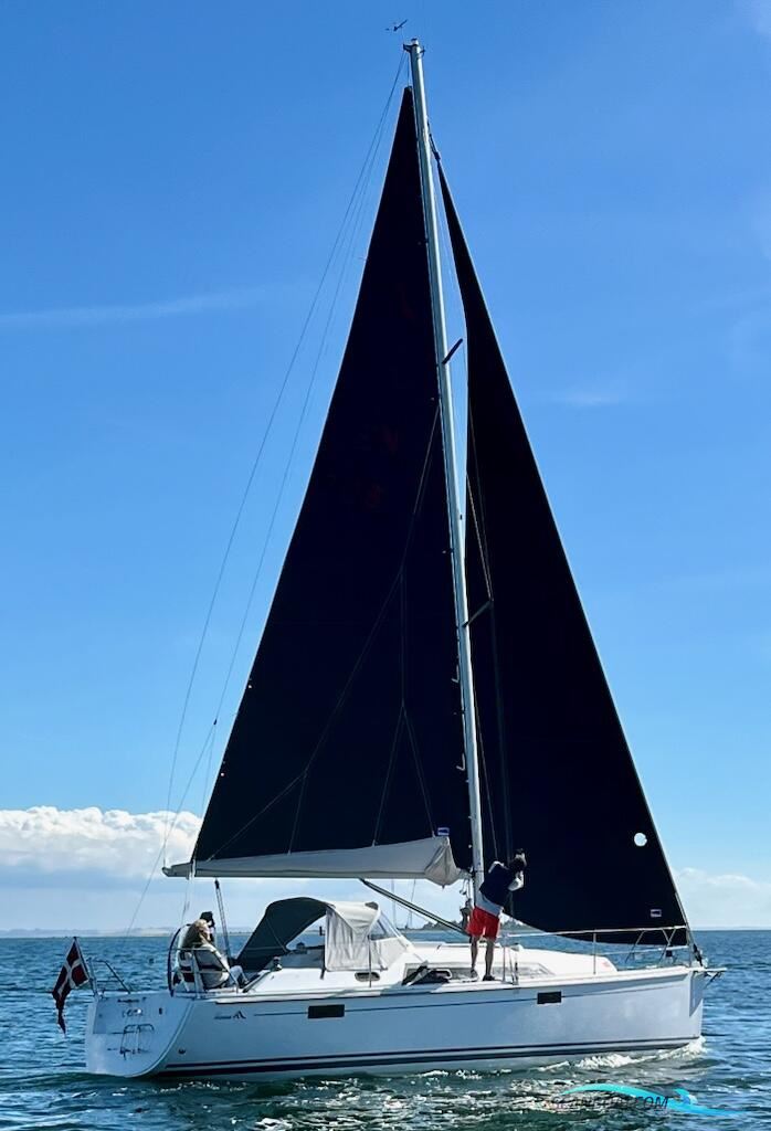 Hanse 320