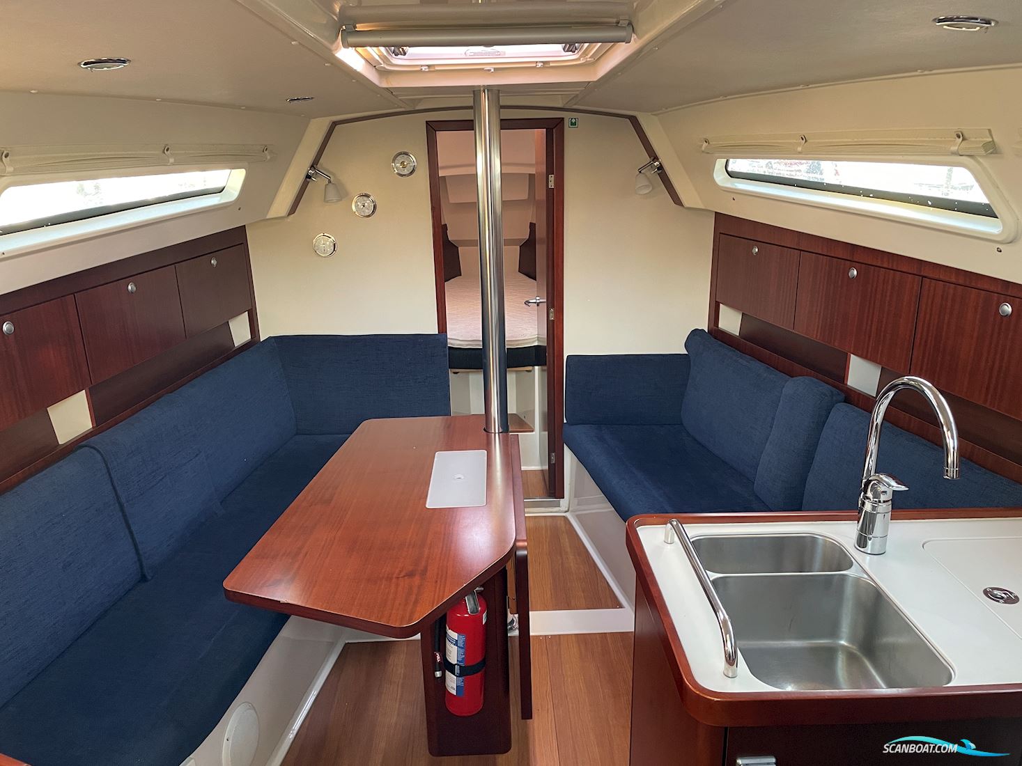 Hanse 320