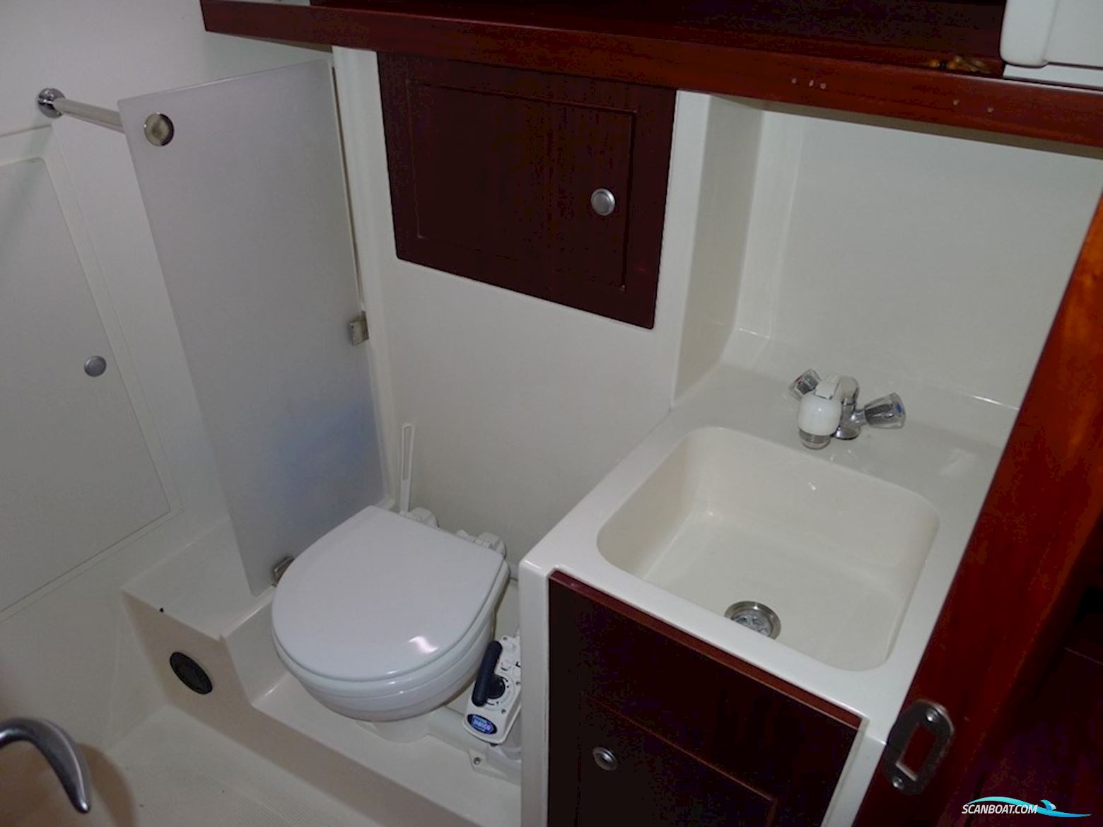 Hanse 320