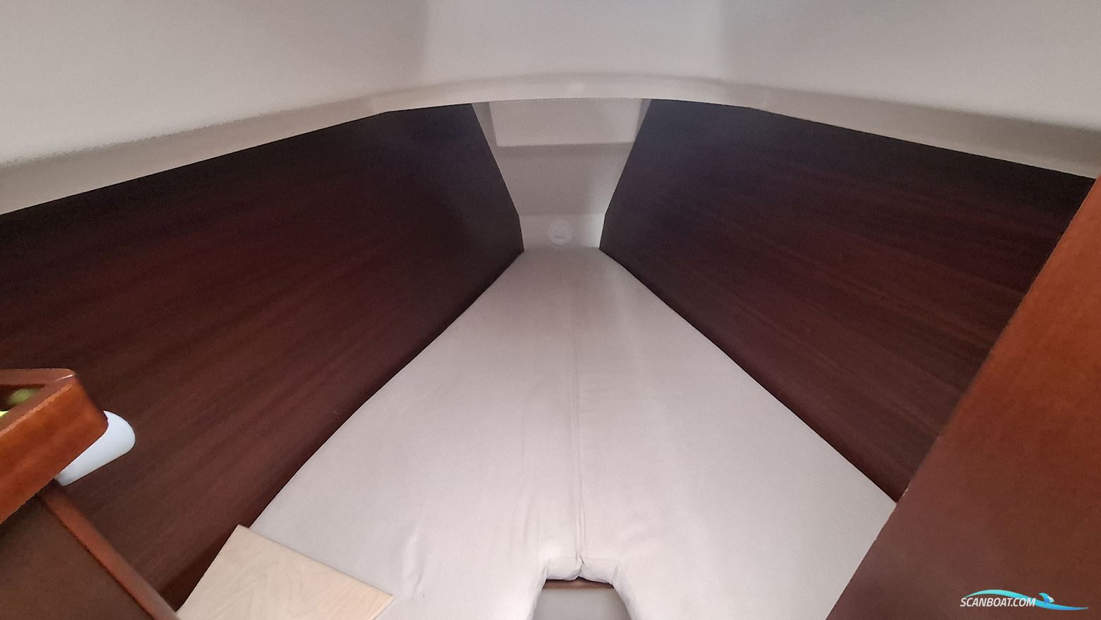 Hanse 320