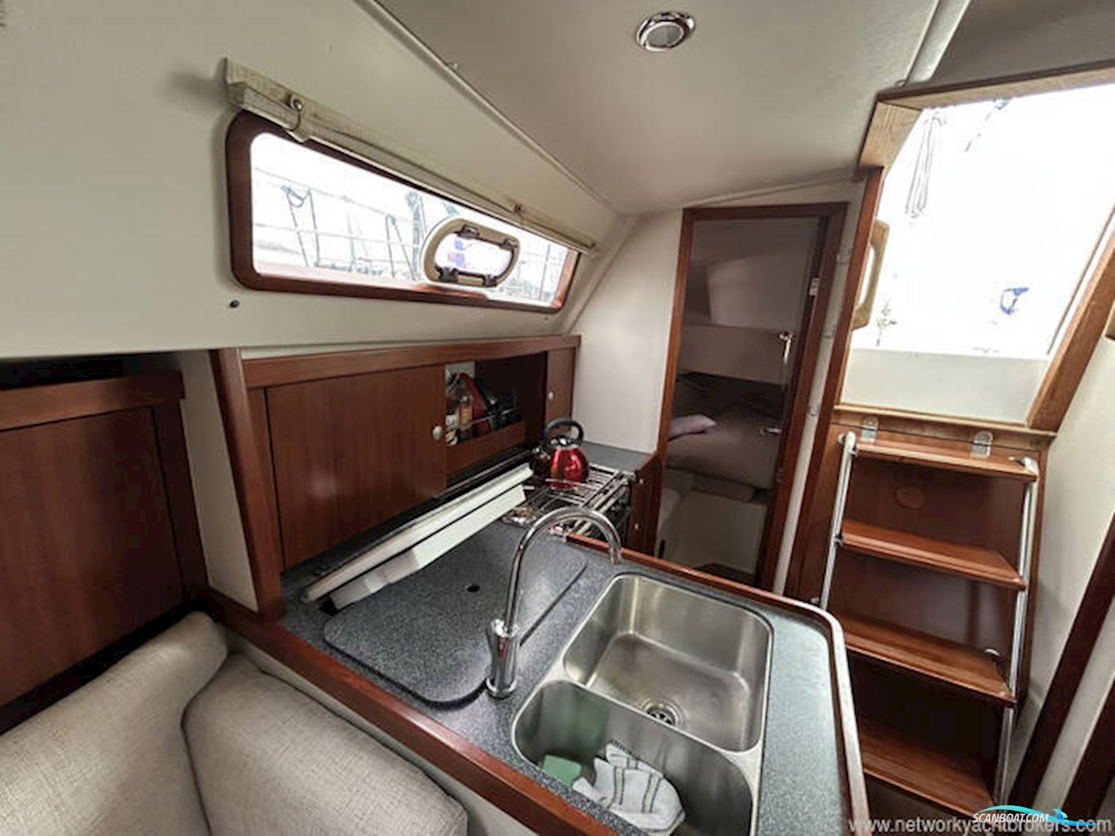 Hanse 320