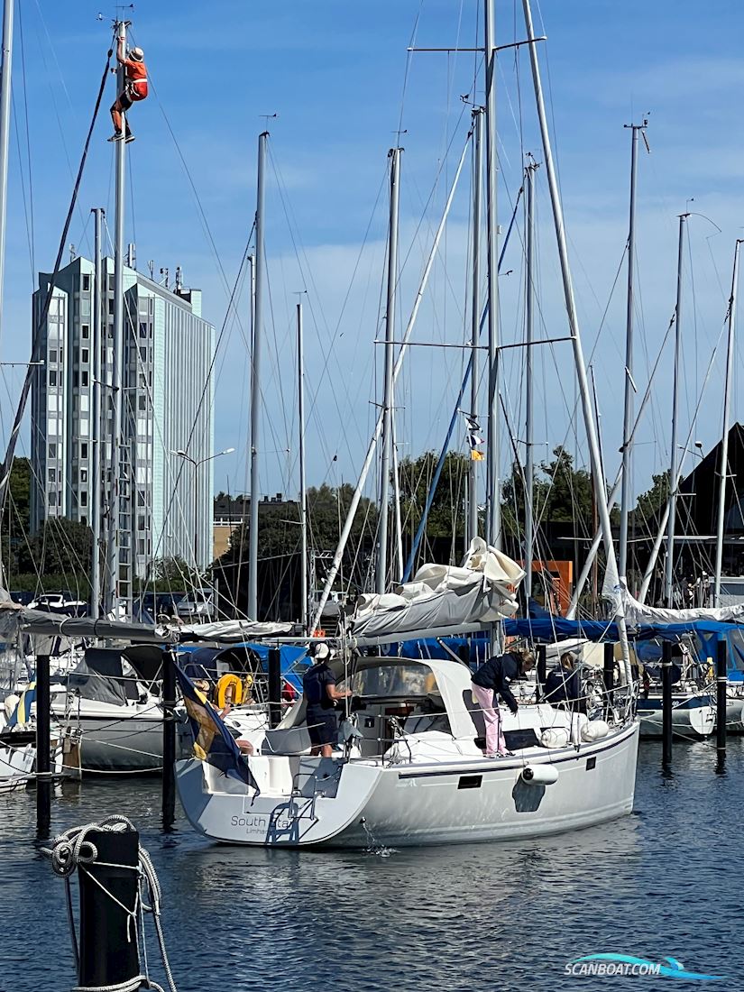 Hanse 320