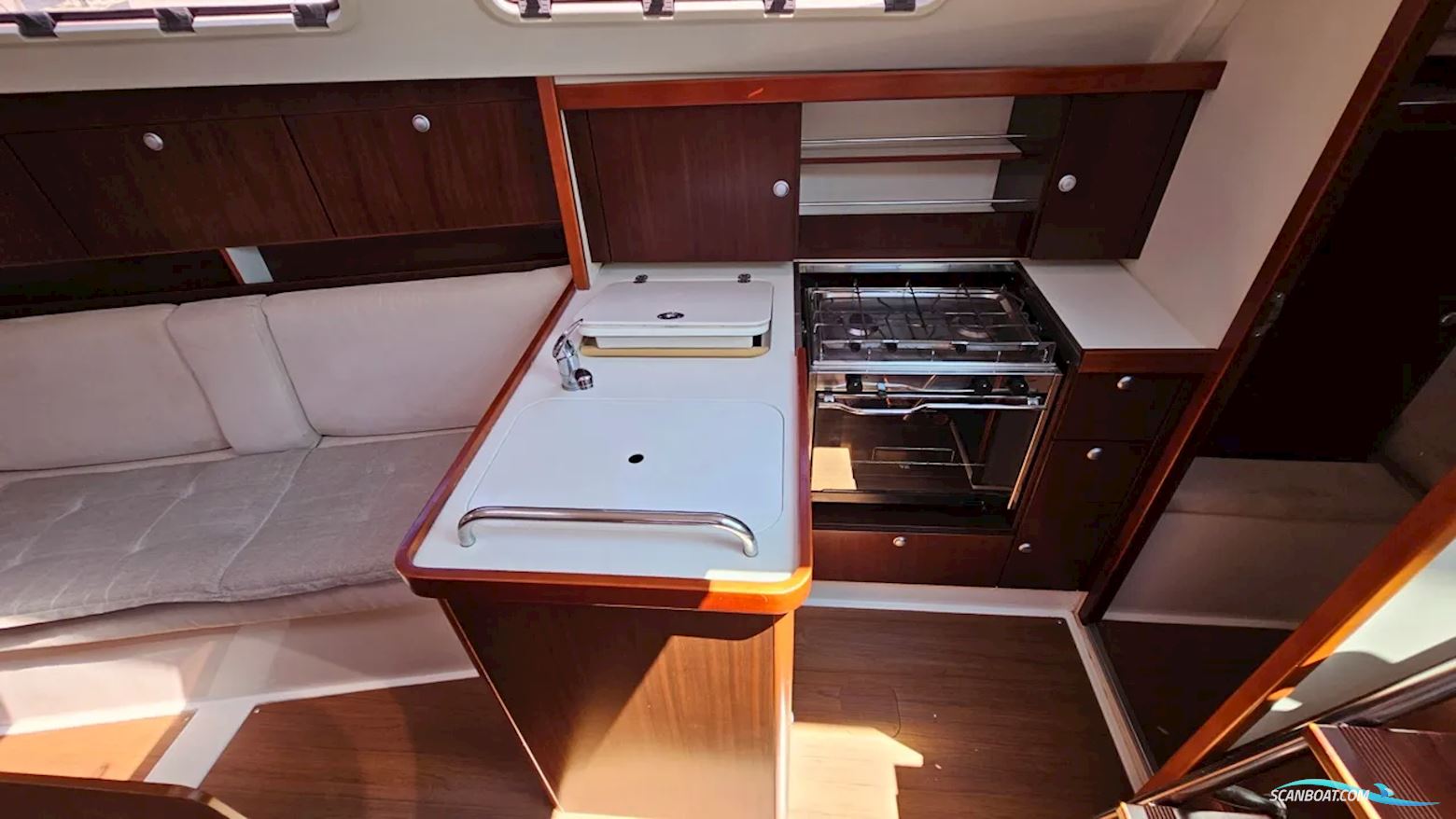 Hanse 320