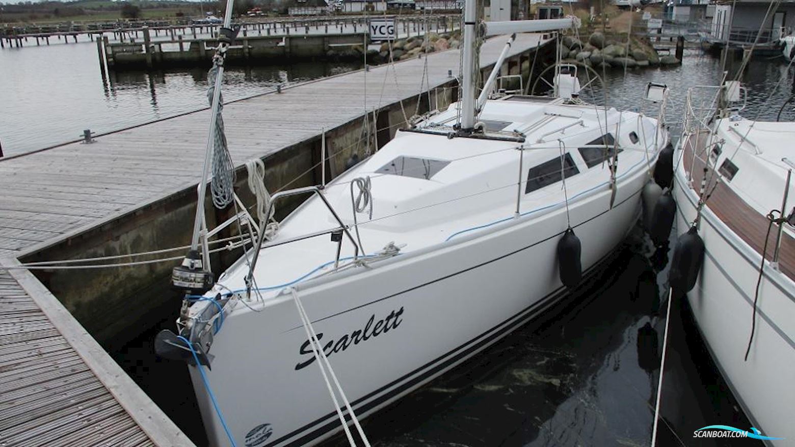 Hanse 325