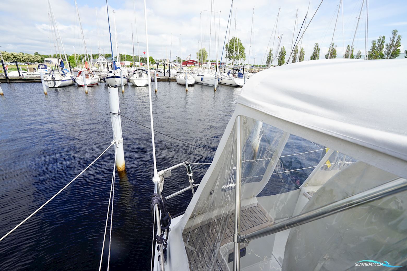 Hanse 325