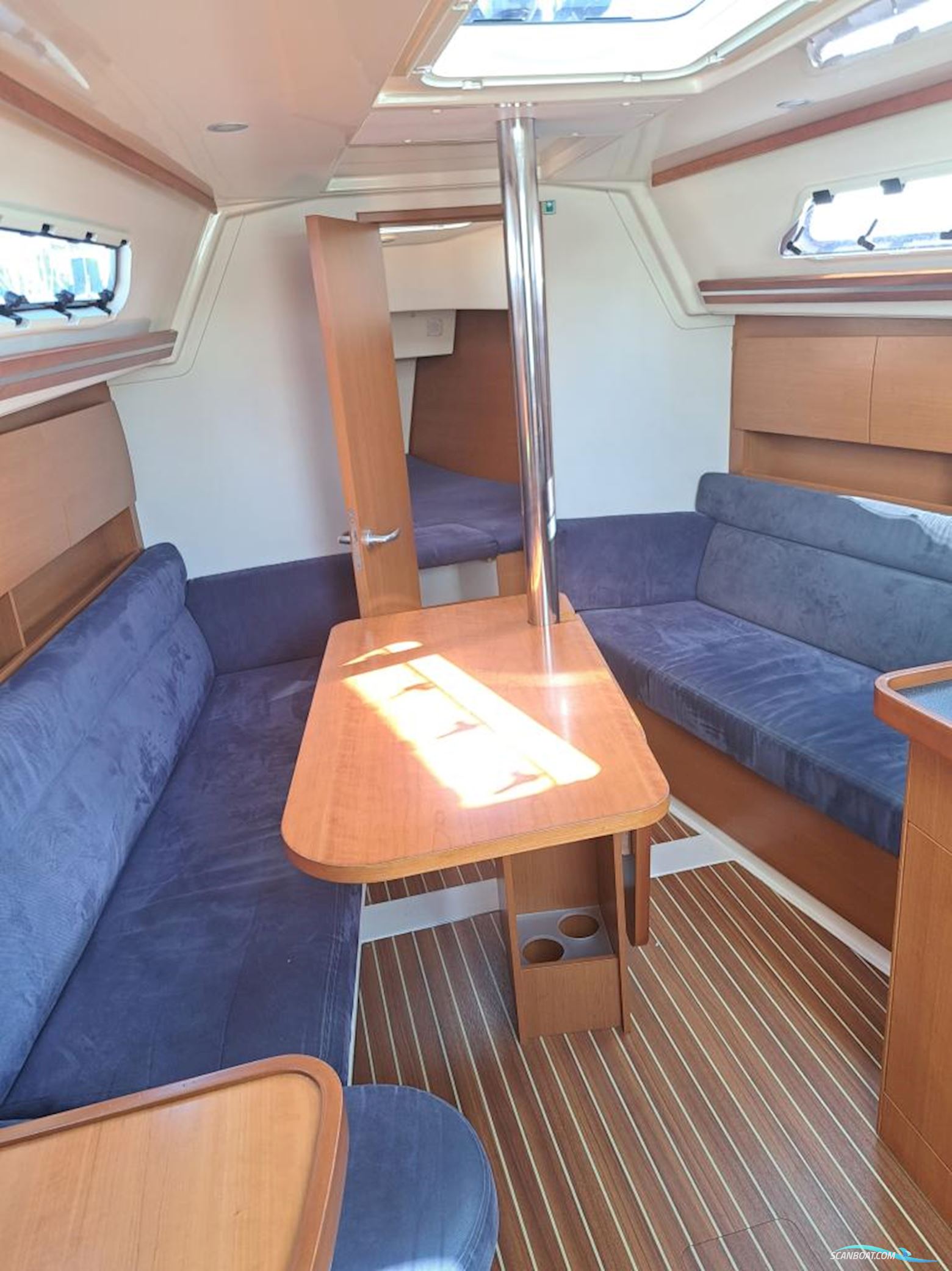 Hanse 325