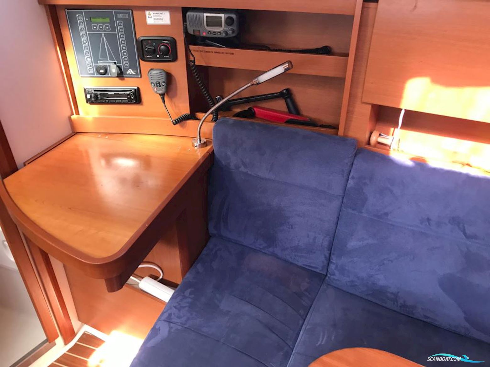 Hanse 325