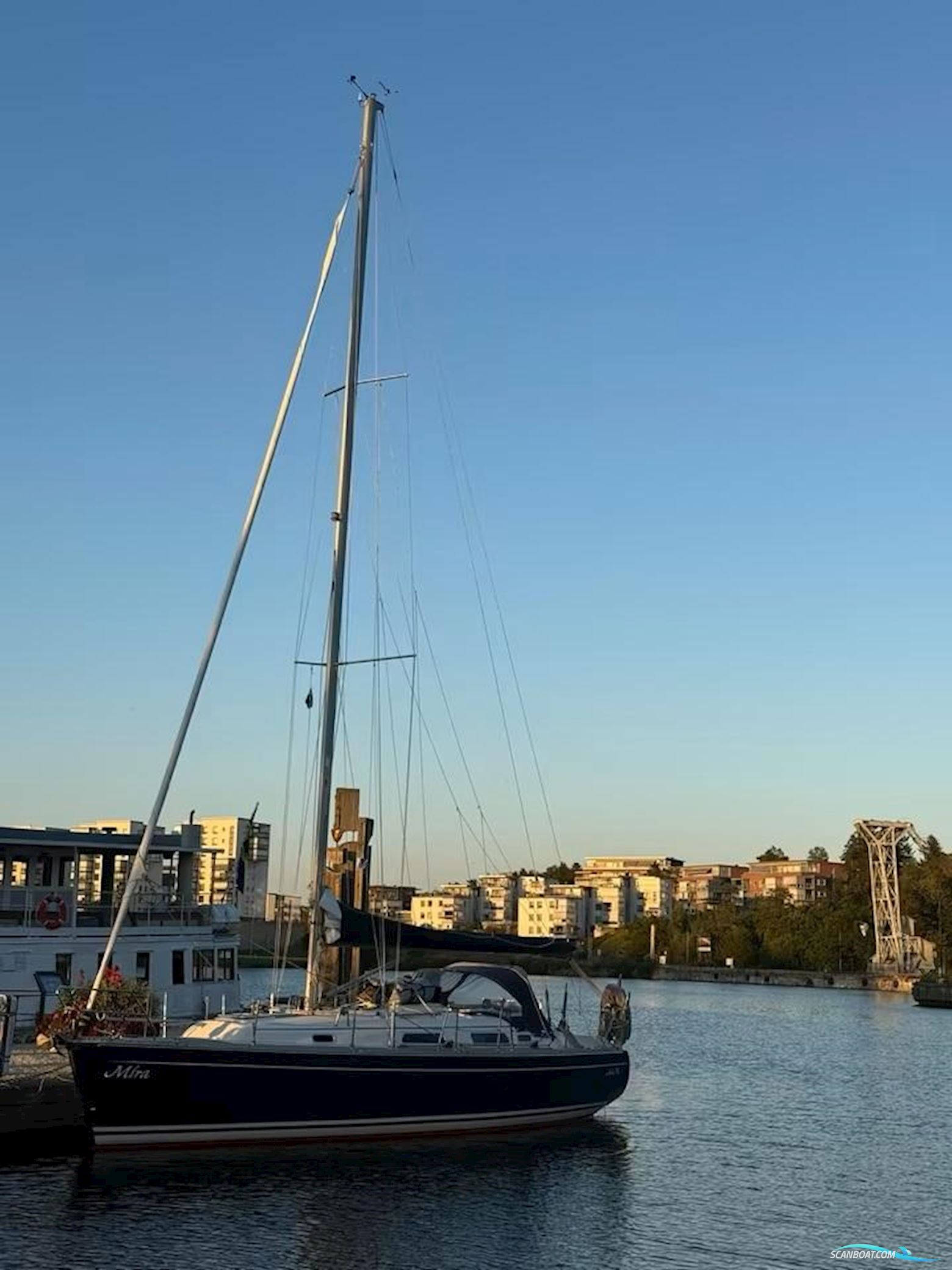 Hanse 341