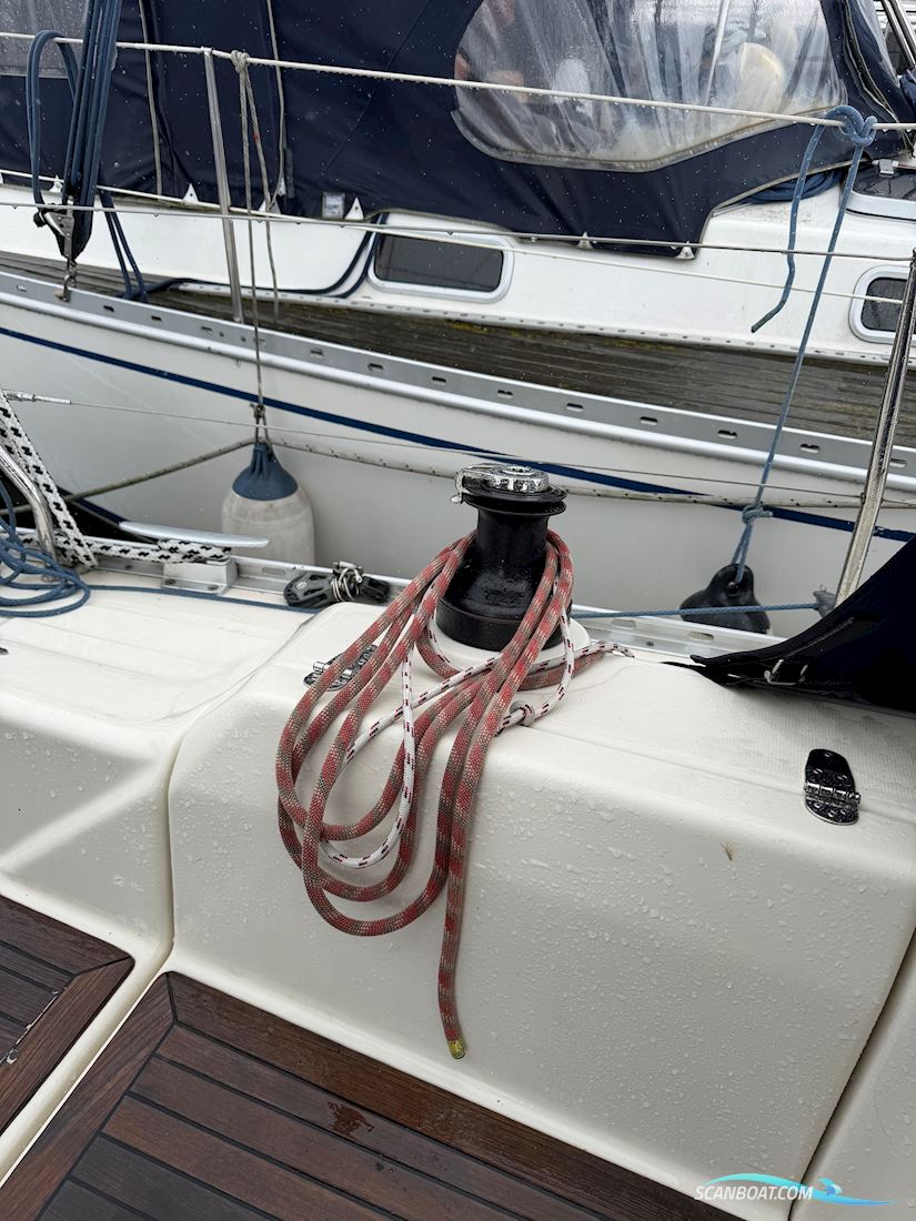 Hanse 341