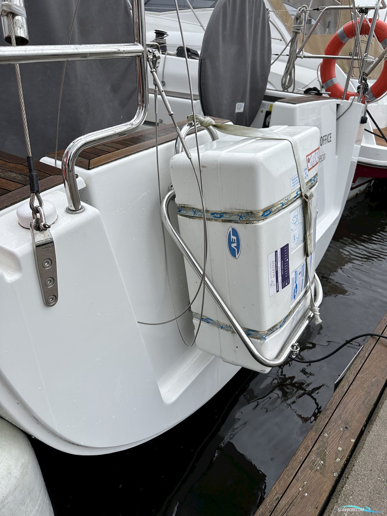 Hanse 348