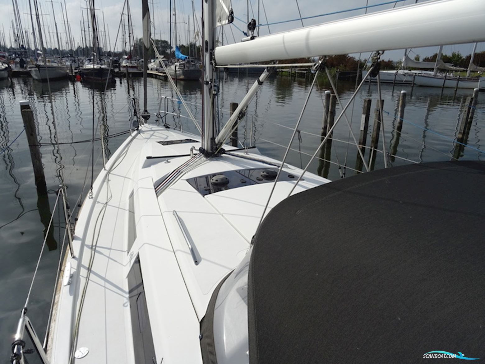 Hanse 348