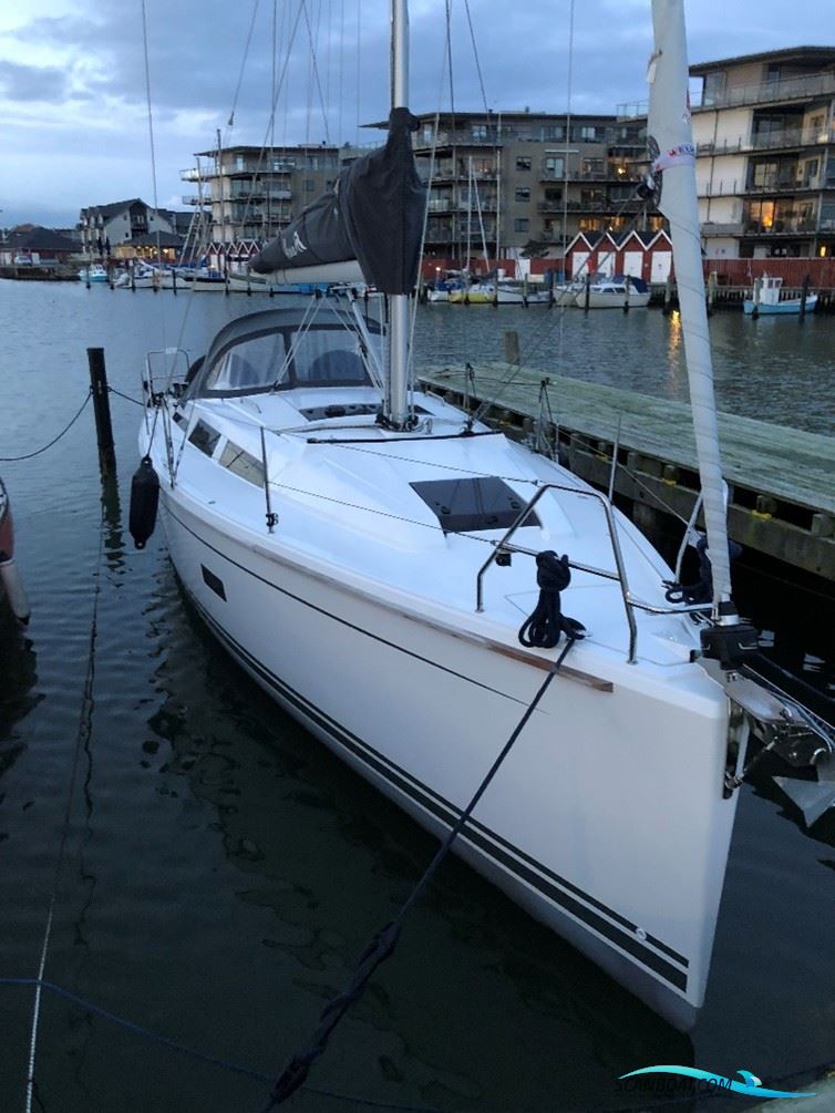 Hanse 348