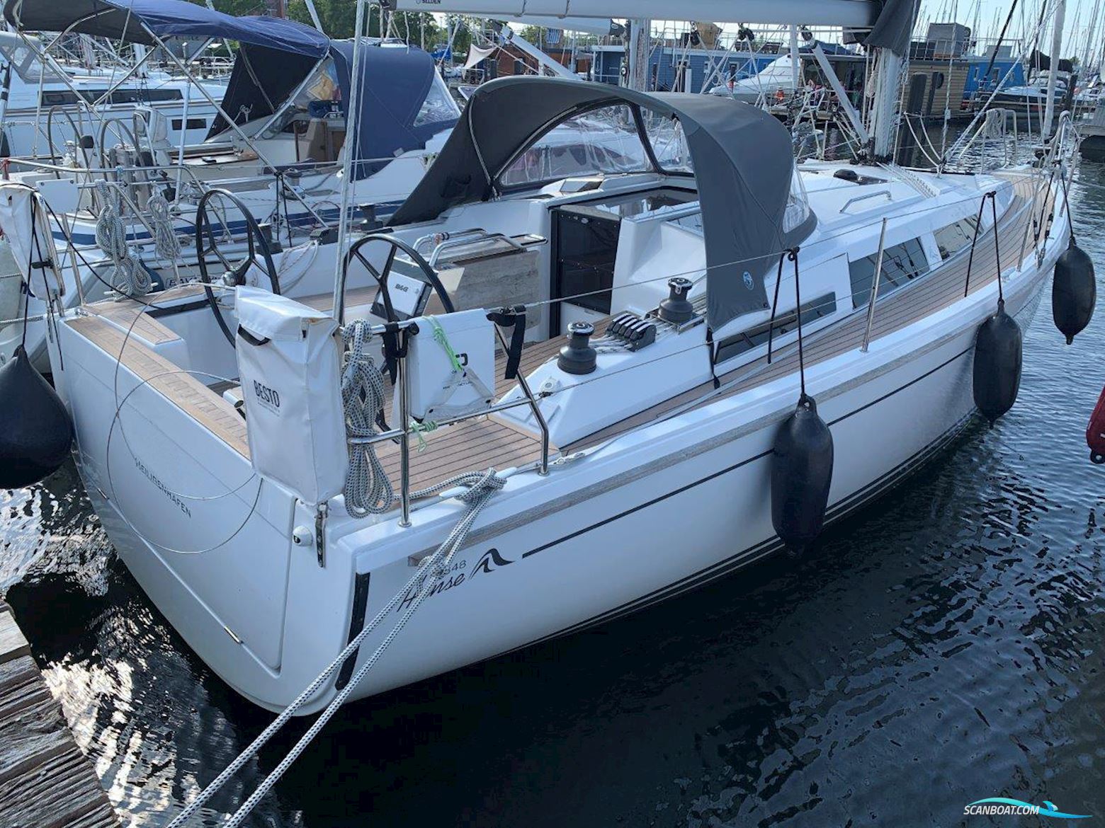 Hanse 348