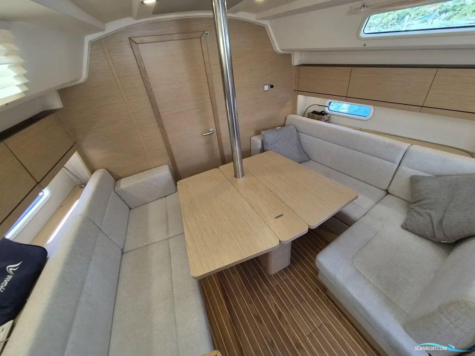 Hanse 348