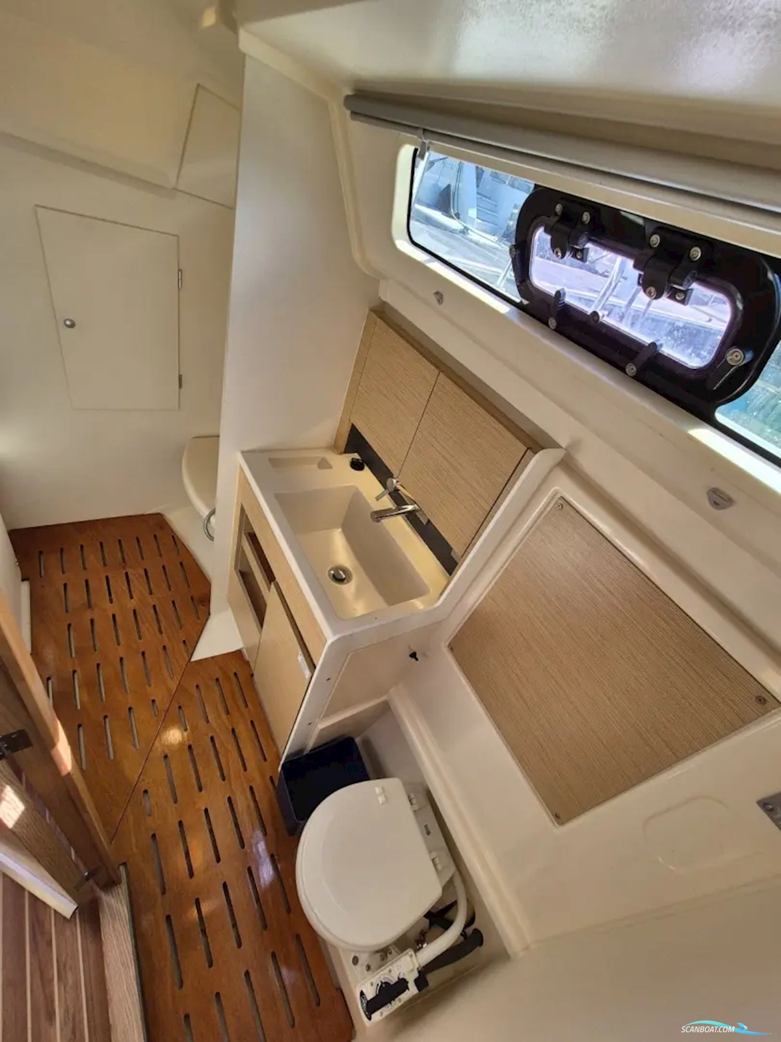 Hanse 348