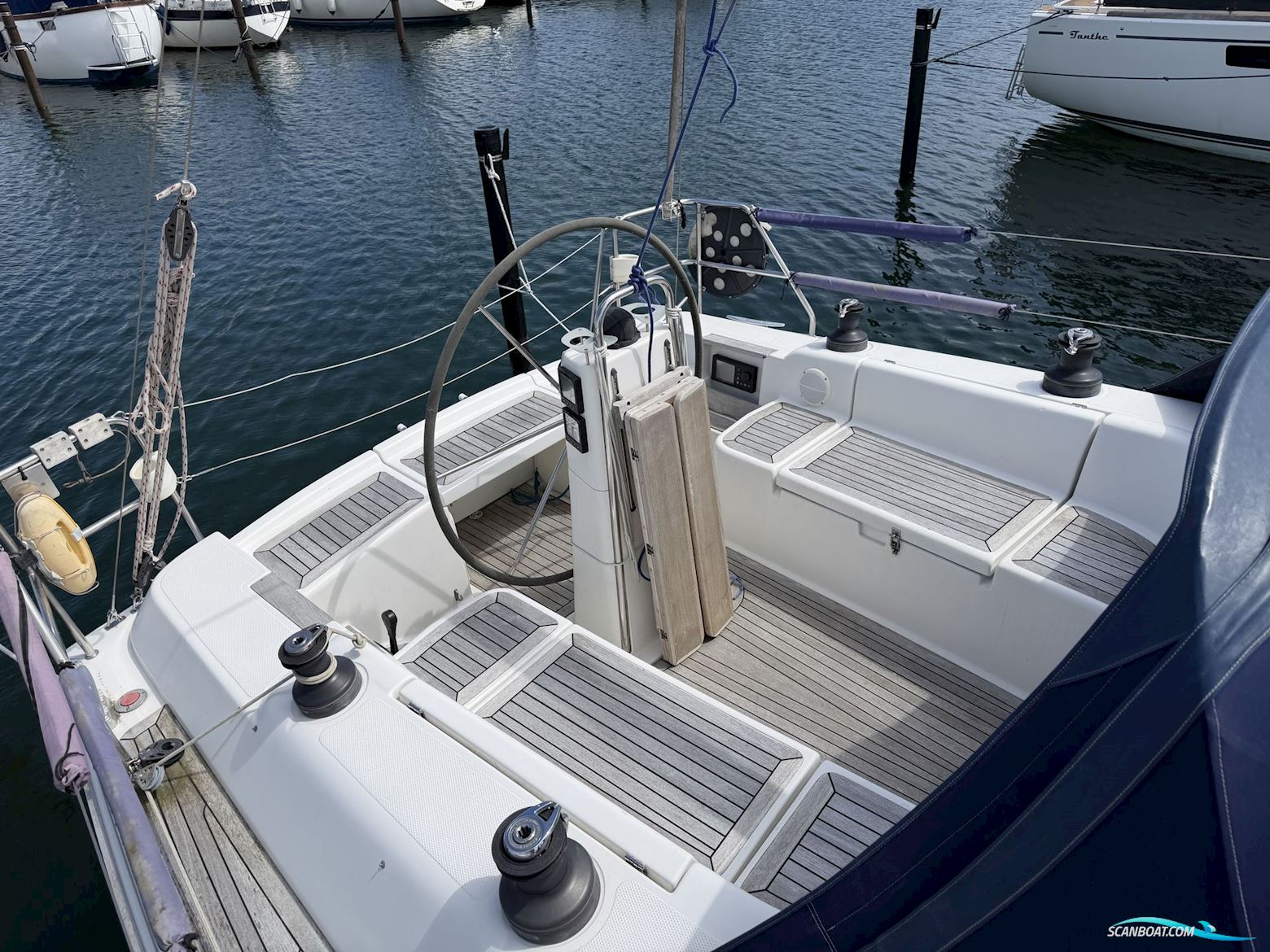 Hanse 370e