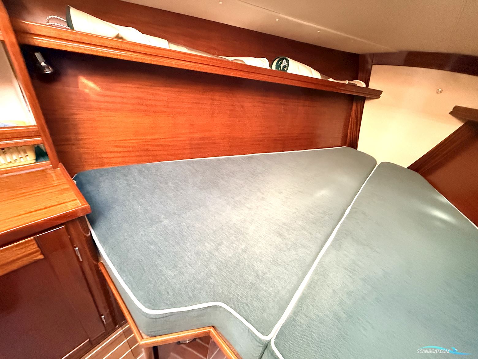 Hanse 371