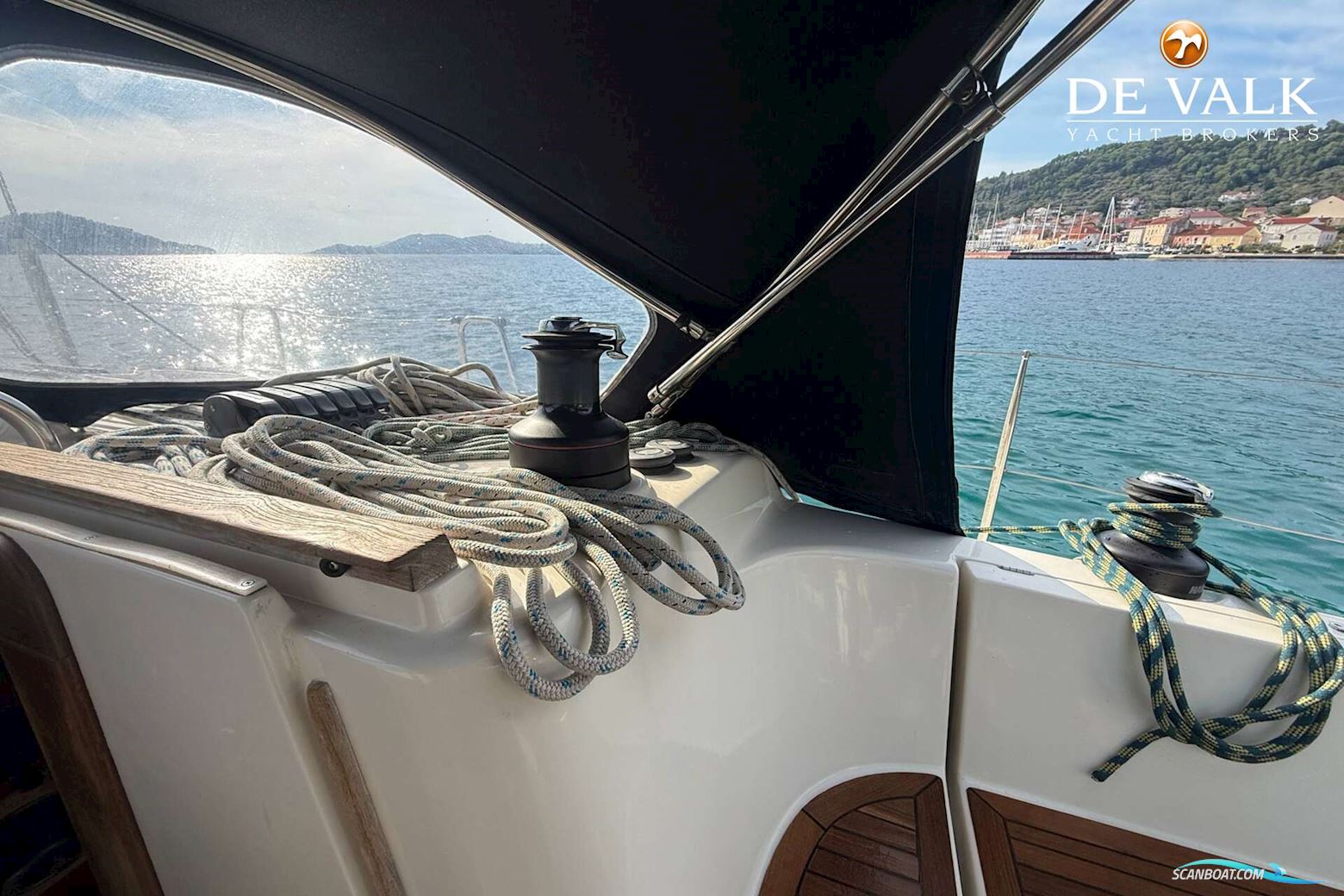 Hanse 371