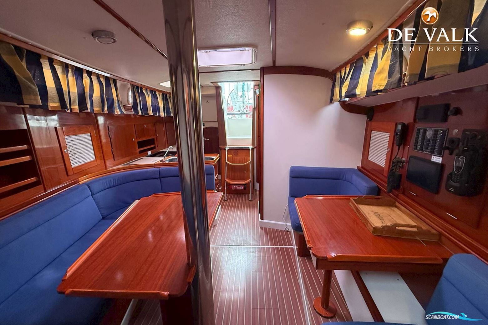 Hanse 371