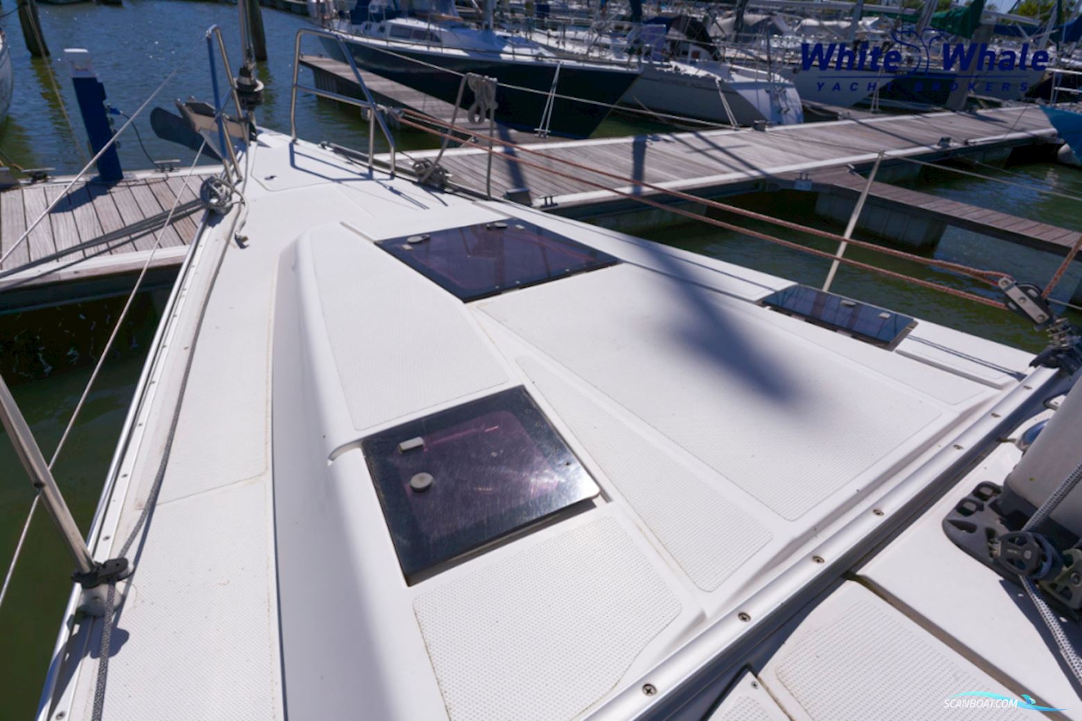Hanse 375