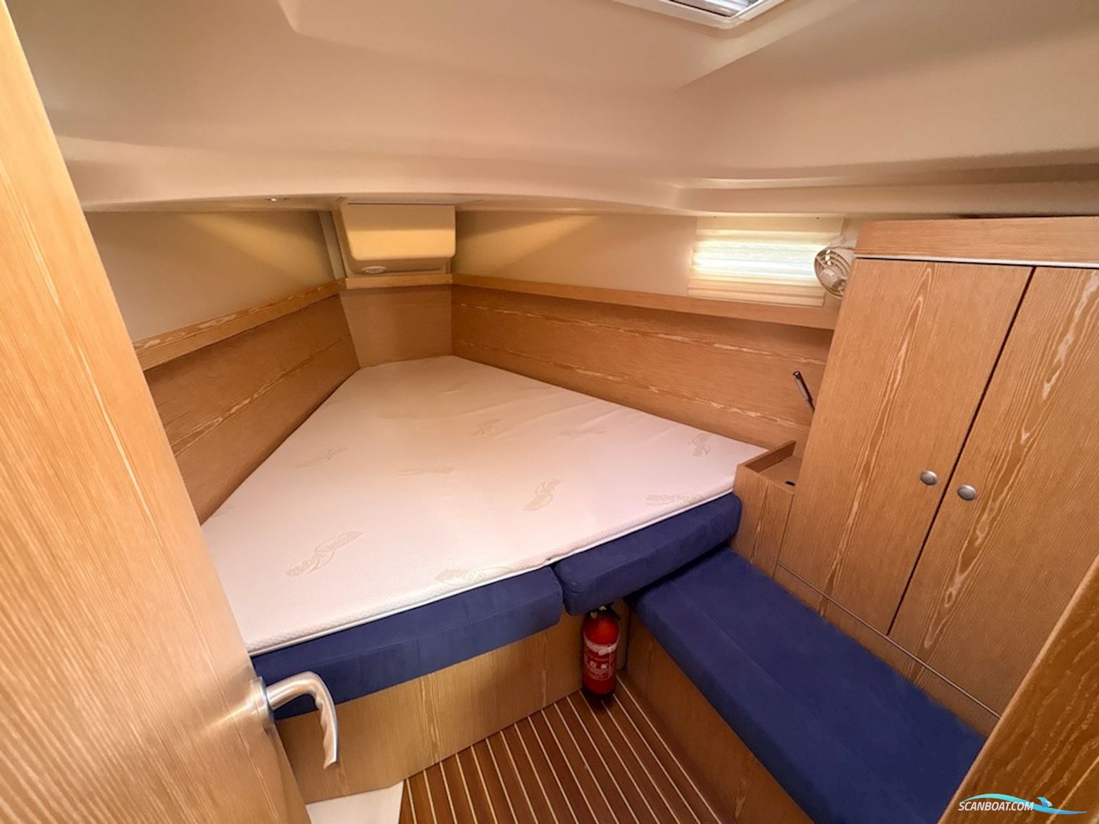 Hanse 385