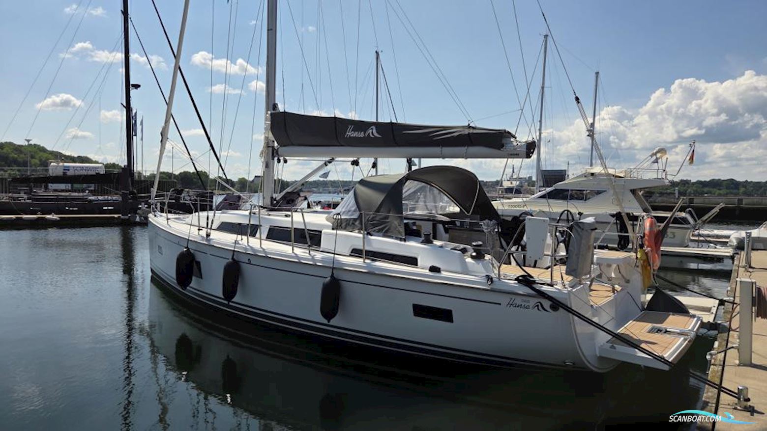 Hanse 388