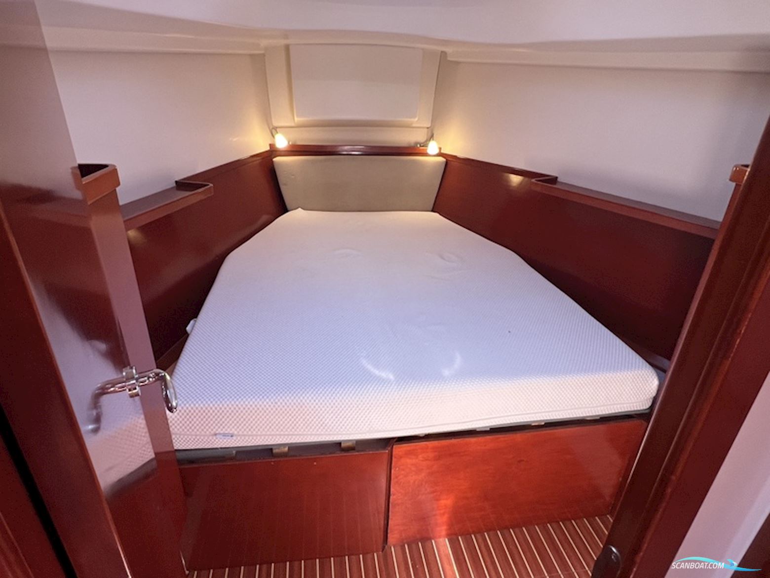 Hanse 400