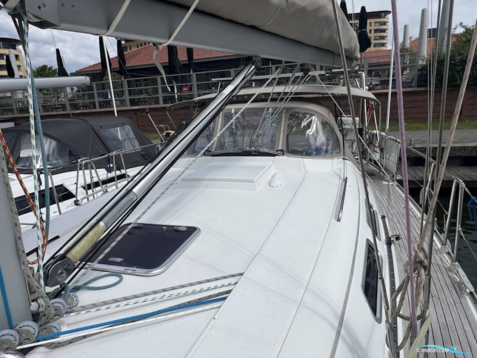 Hanse 400