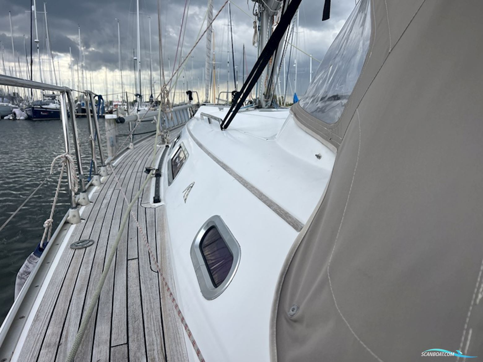 Hanse 400