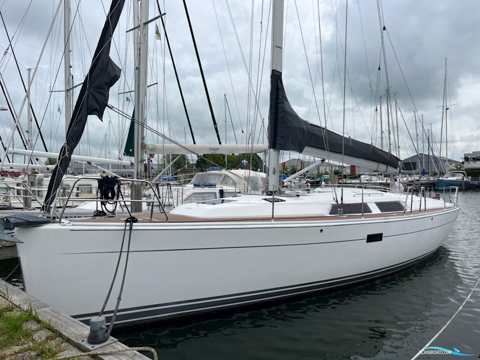Hanse 400 Segelbåt 2010, med Yanmar 3JH5E motor, Holland