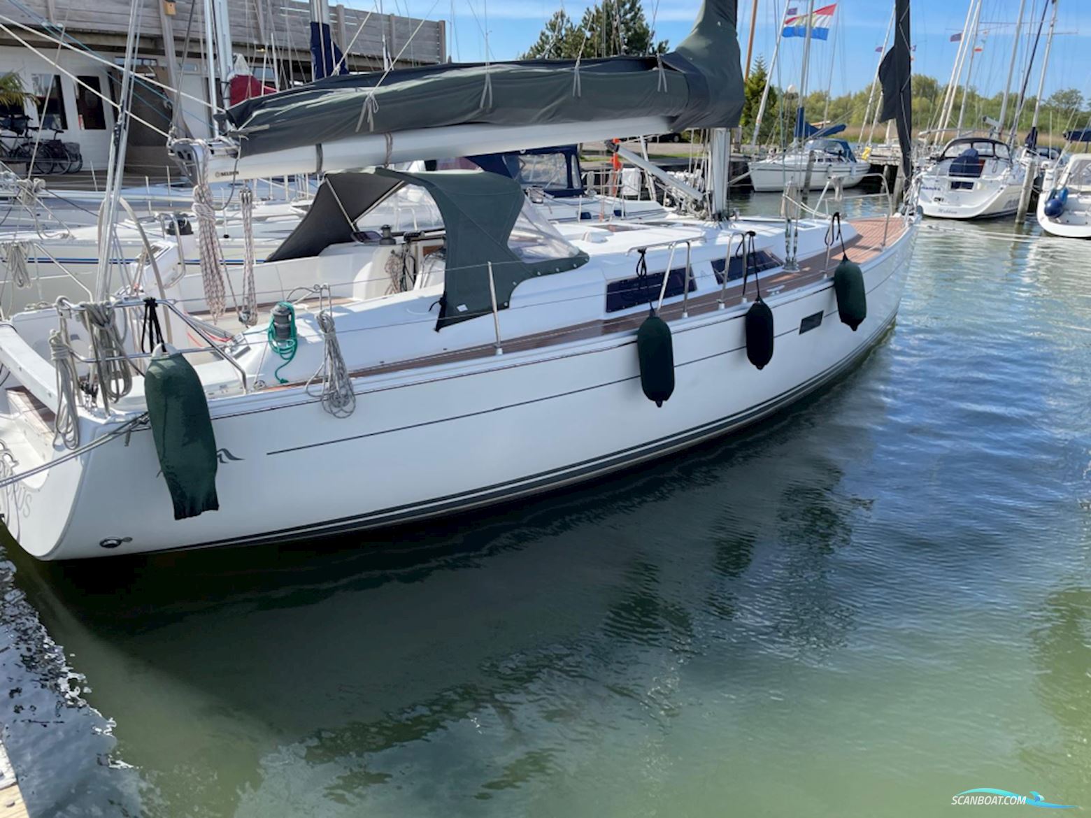 Hanse 400