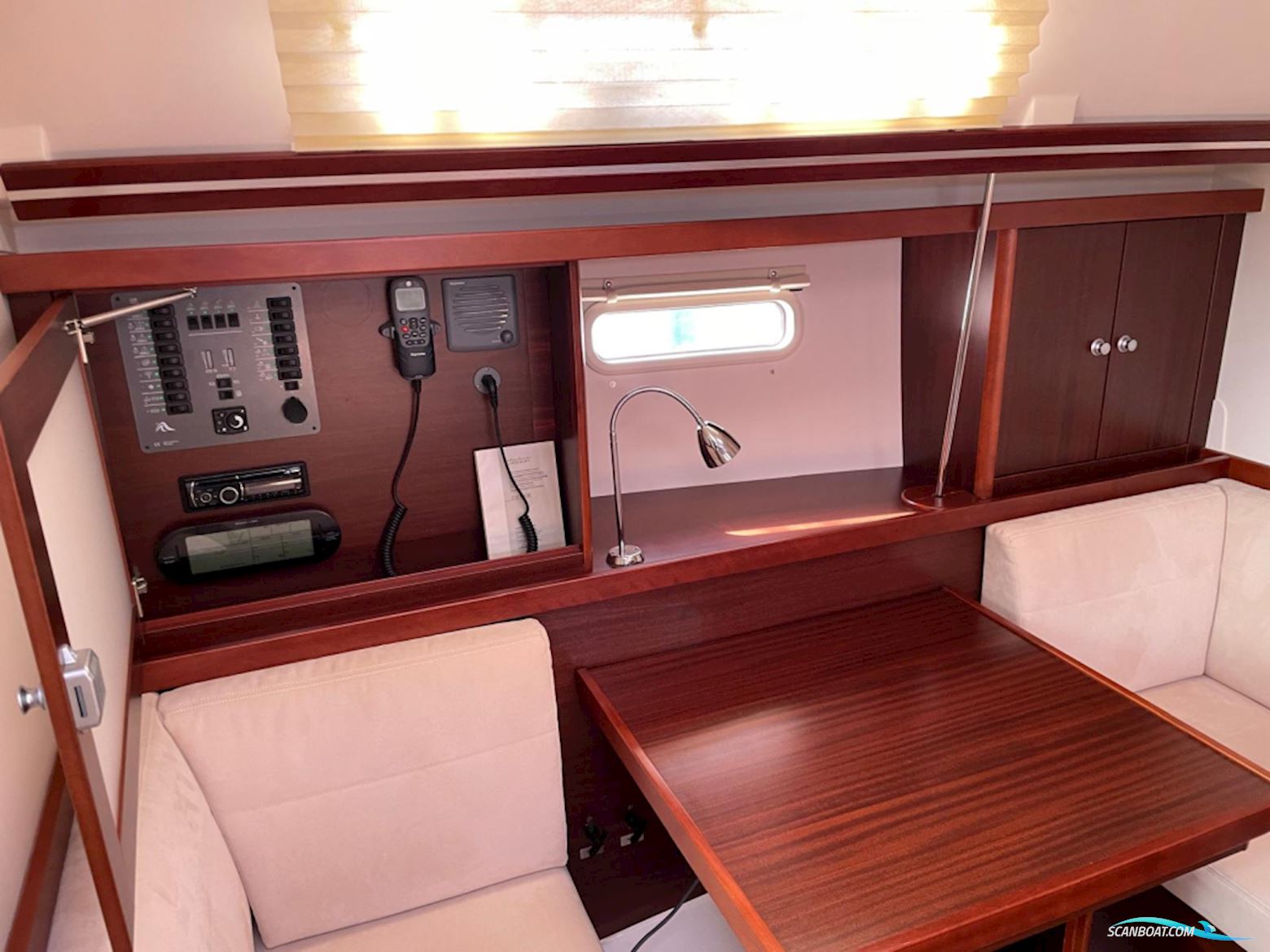 Hanse 400