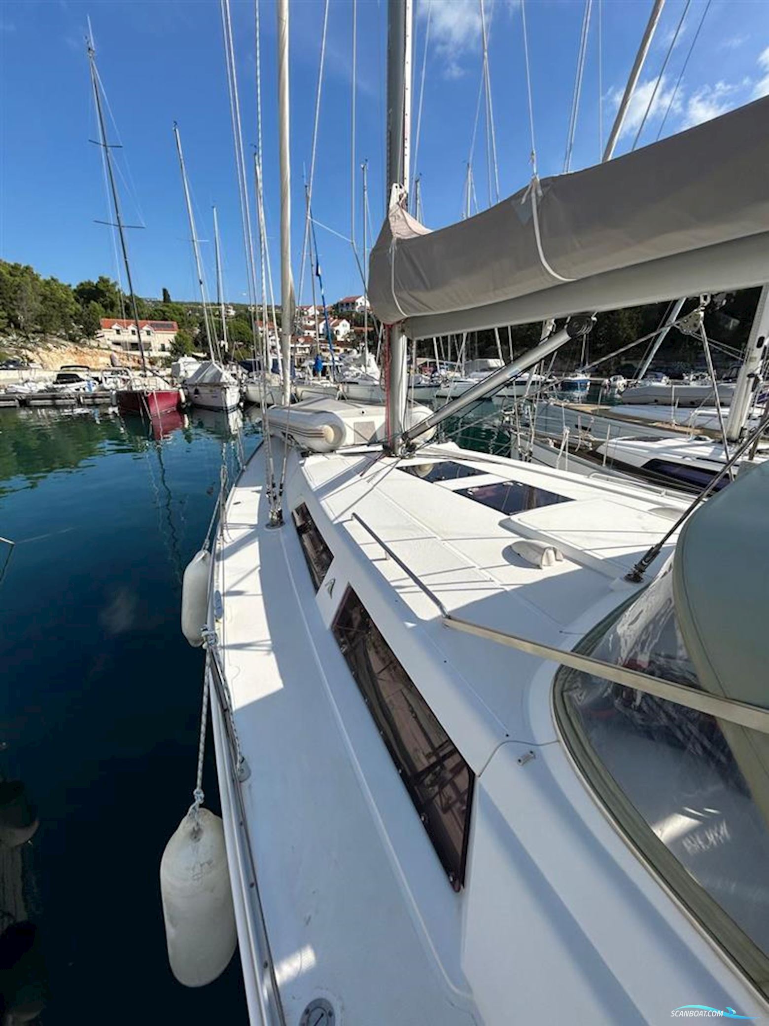Hanse 400
