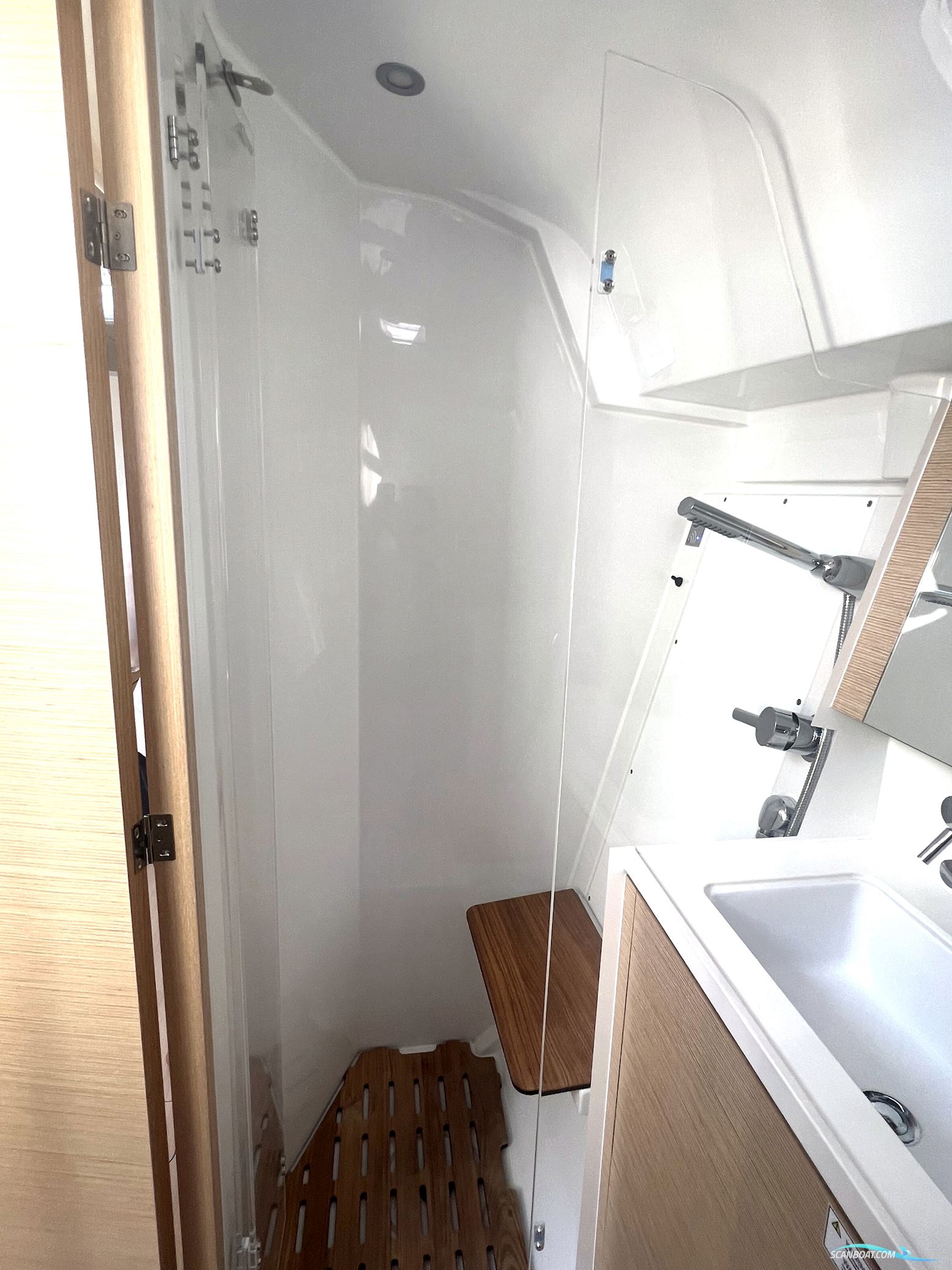 Hanse 410 Neu Auf Bestellung, Segelklar zu Wasser Inkl. Primer & Antif