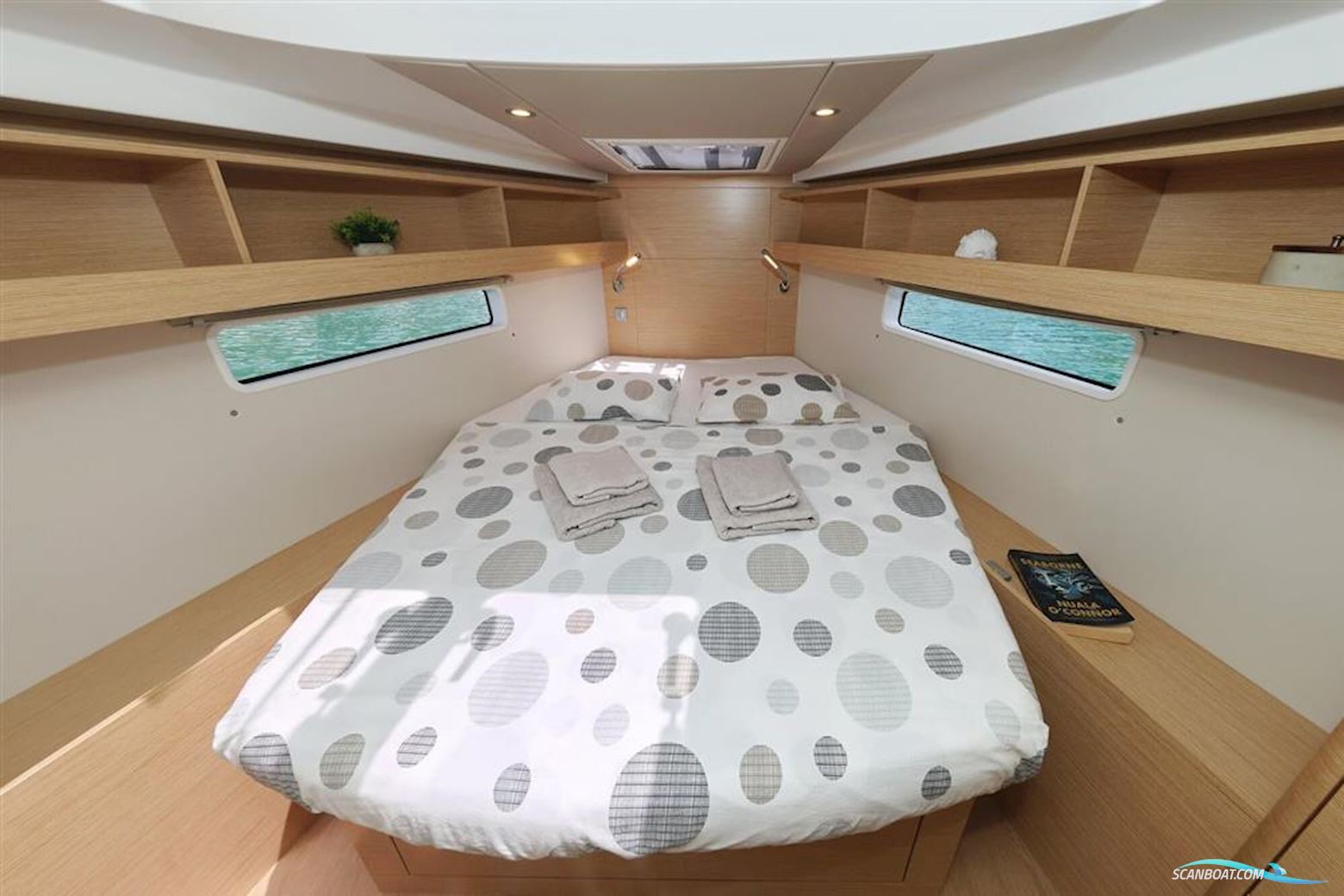 Hanse 410