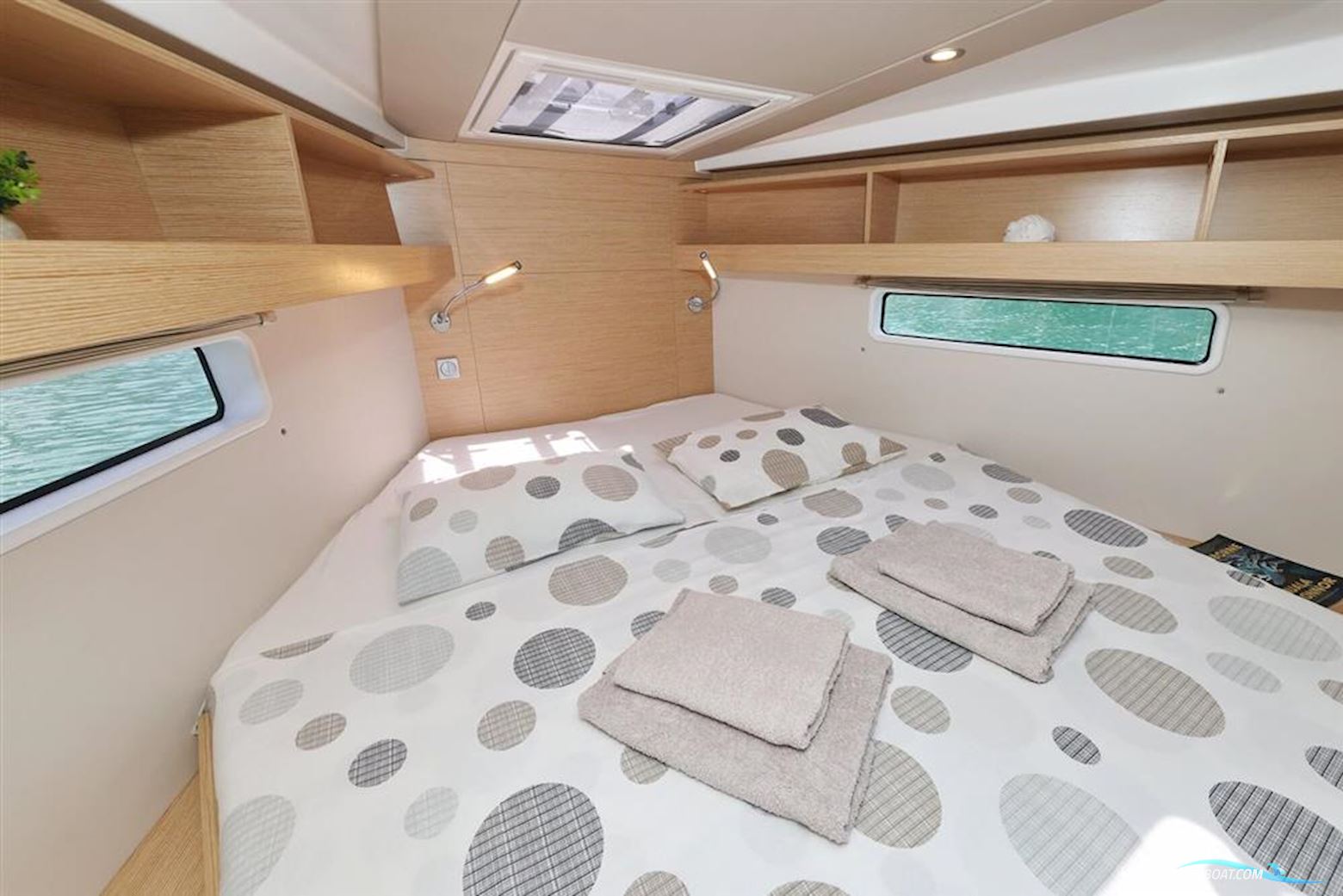 Hanse 410