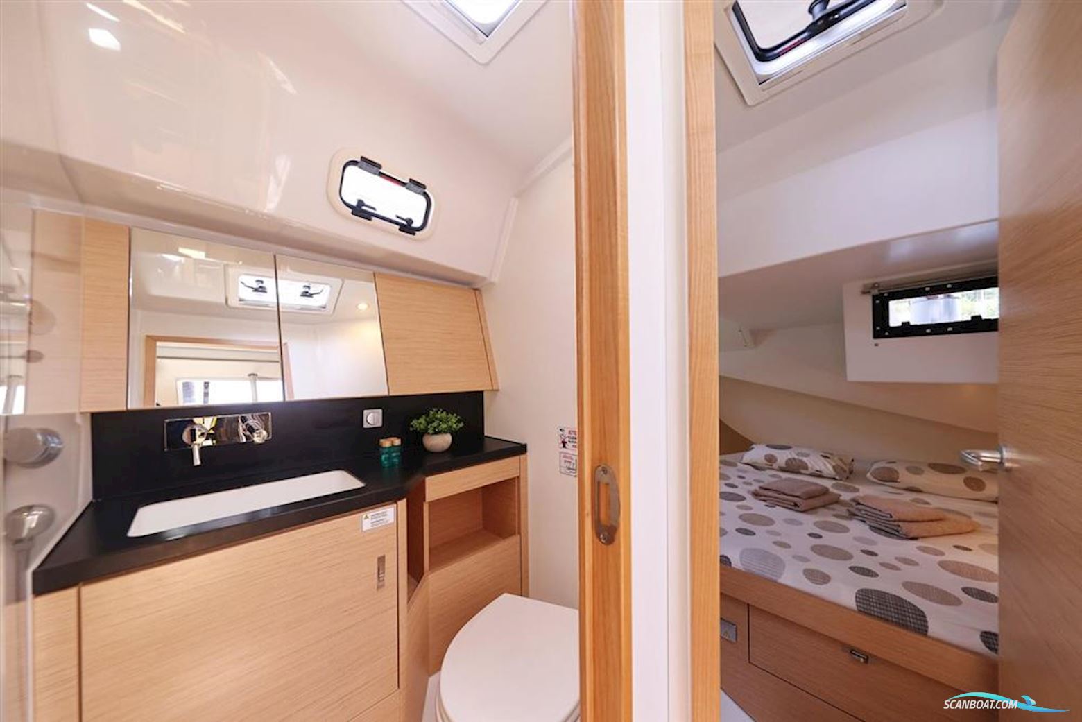 Hanse 410