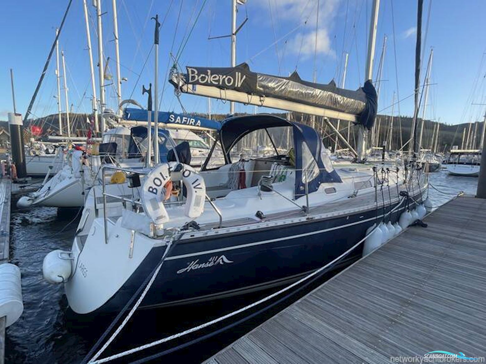 Hanse 411