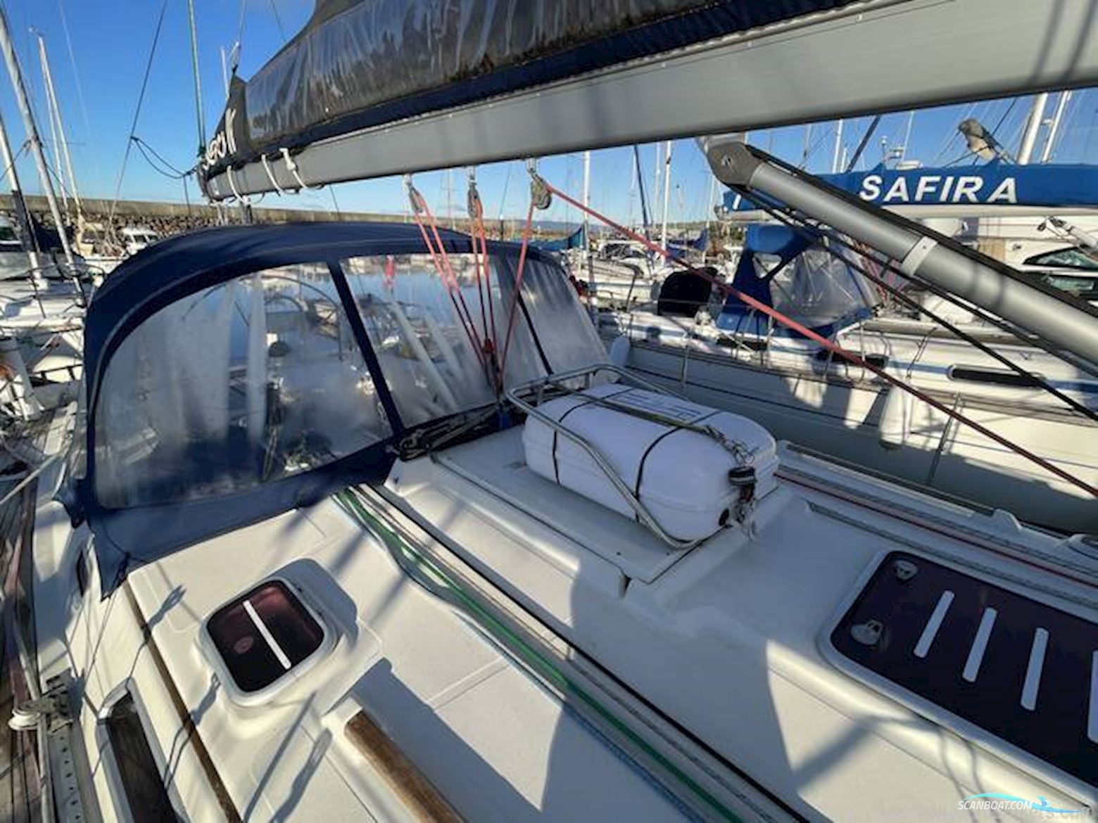 Hanse 411