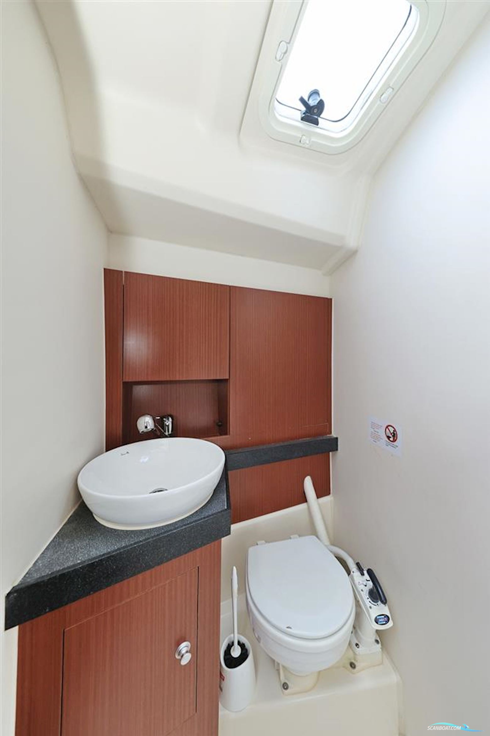 Hanse 415