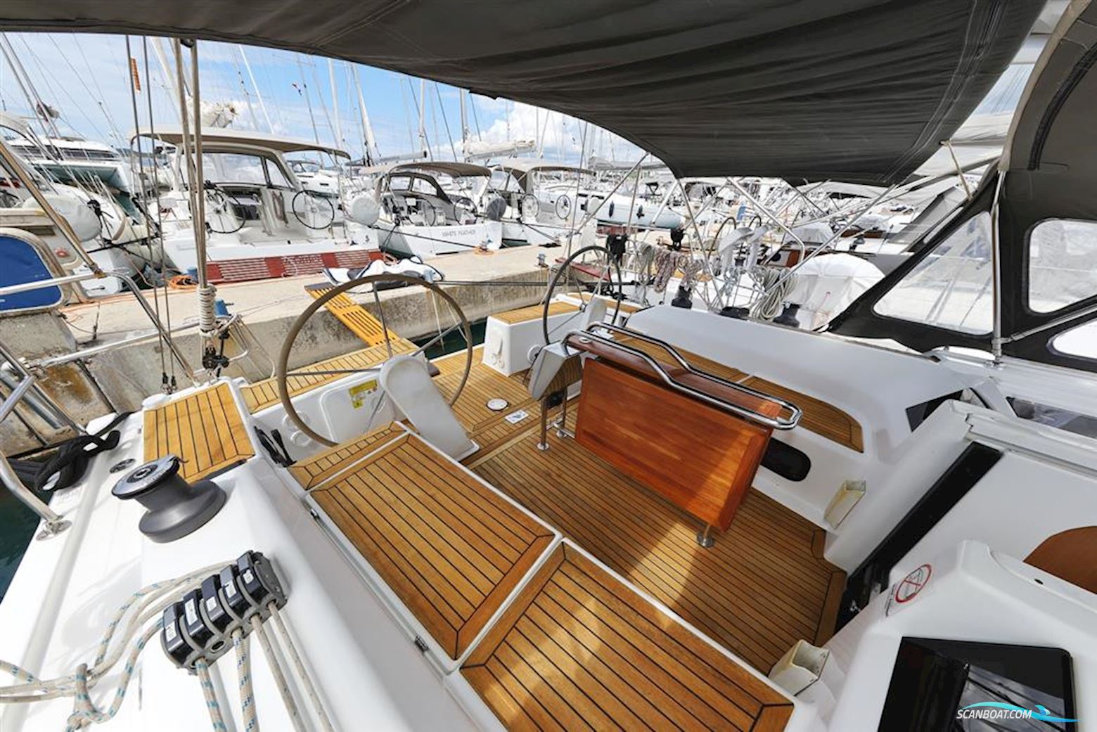 Hanse 415