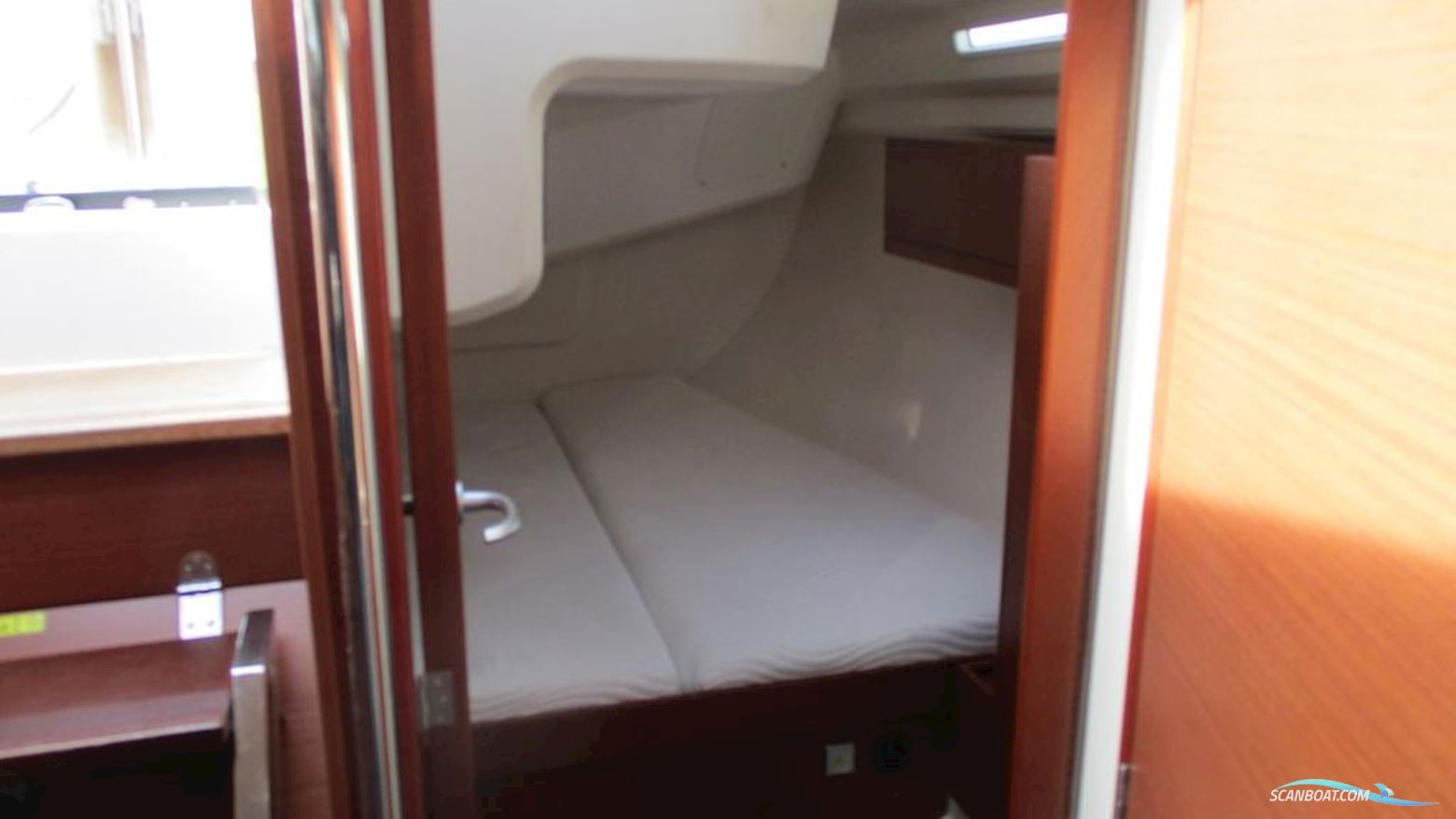 Hanse 418