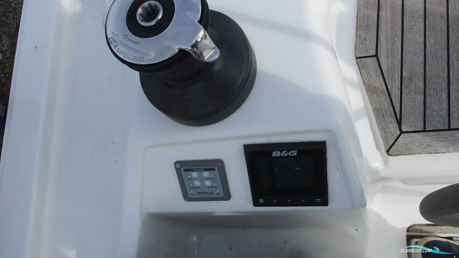 Hanse 418
